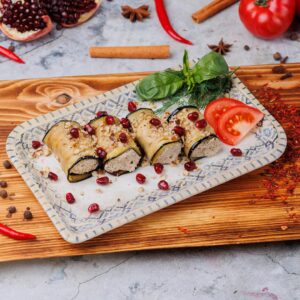 Рулетики из баклажанов